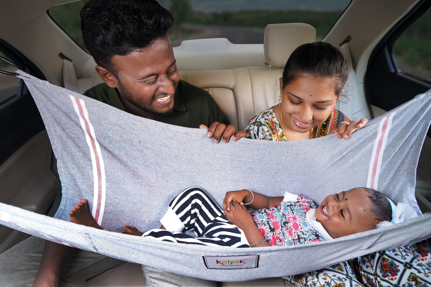 Kolyok Swing: Premium Car Hammock - Comfort, Safety, Style. Enjoy Stress-Free Picnics with Your Little One!